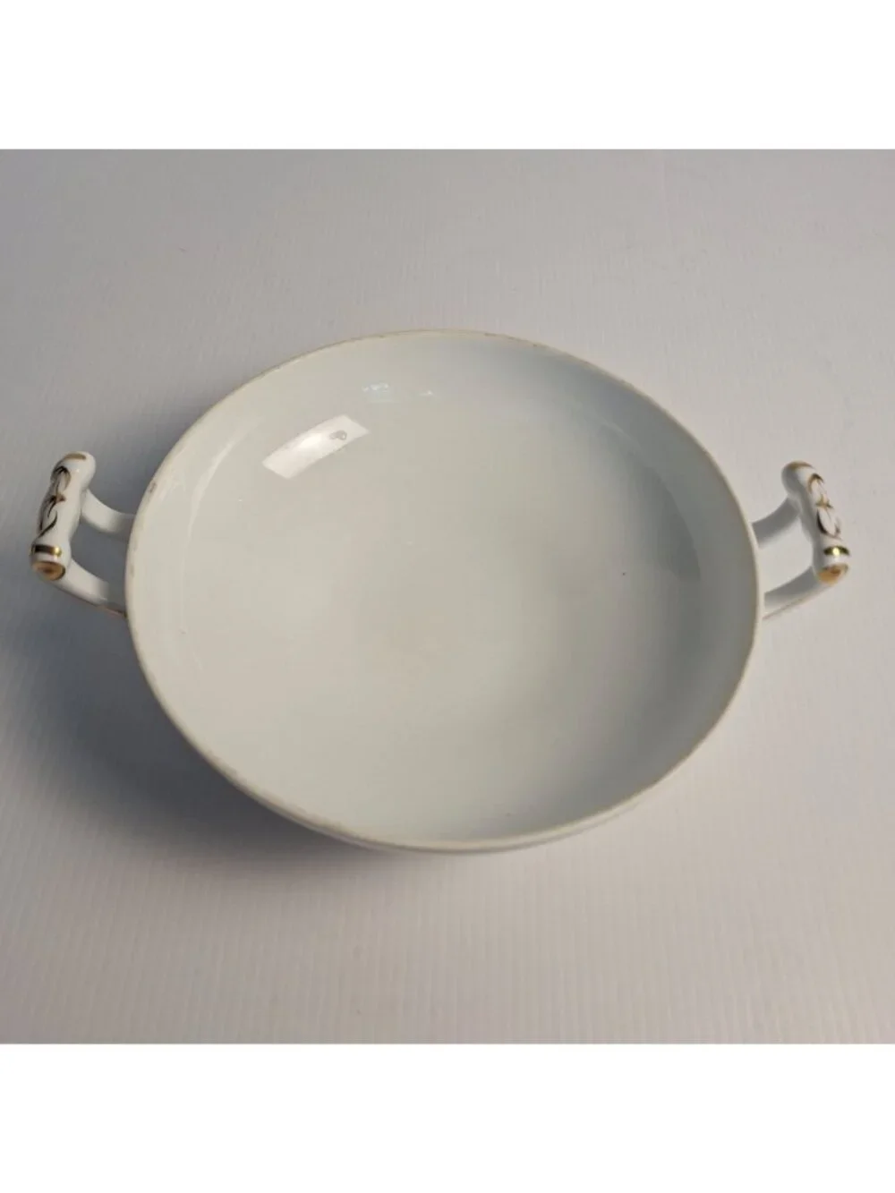 VTG WENTWORTH CHINA JAPAN PURPLE FLORAL GOLD TRIM LIDDED VEGETABLE BOWL VIOLA